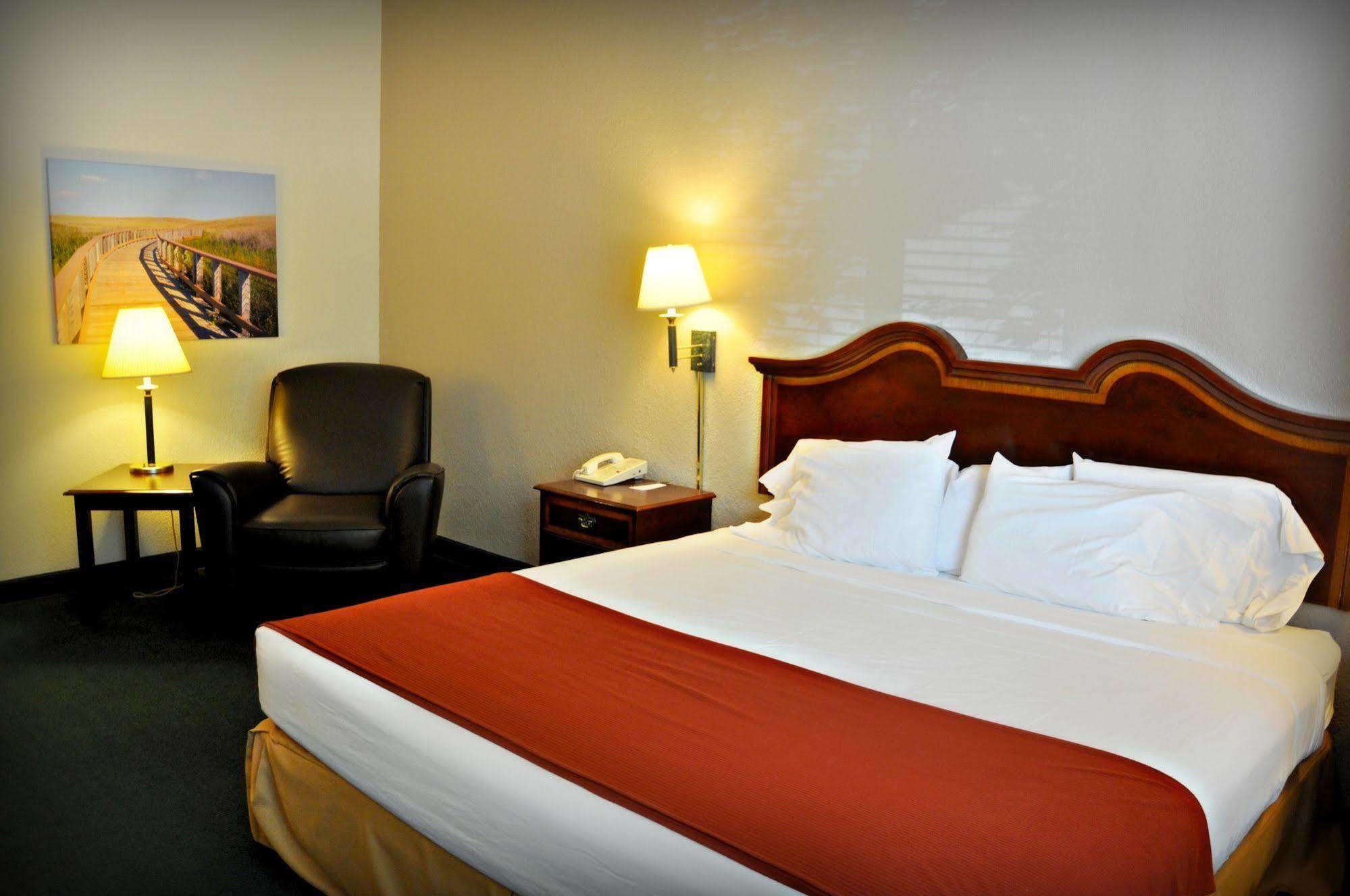 The Niobrara Lodge Valentine Εξωτερικό φωτογραφία